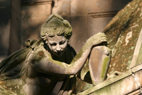 France, Paris 6e, jardin du Luxembourg, detail sculpture de la fontaine medicis,