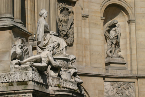 France, Paris 7e, rue de Grenelle, fontaine des saisons, detail, sculpteur edme bouchardon,