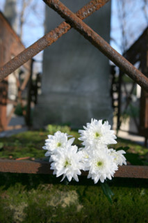 France, tomb