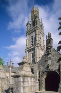 France, parish closes tour
