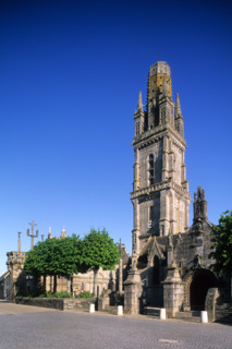 France, parish closes tour