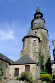 France, Bretagne, cotes d'Armor, vallee de la rance, dinan, ville d'art et d'histoire, tour de l'horloge, monument, clocher,