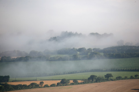France, Bretagne, Finistere sud, menez hom, paysage, panorama, depuis le sommet, brume, nuages,