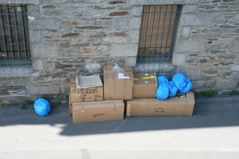 France, Bretagne, Finistere sud, Cornouaille, Concarneau, la ville close, poubelles, pollution, dechets, environnement, developpement durable, consommation,