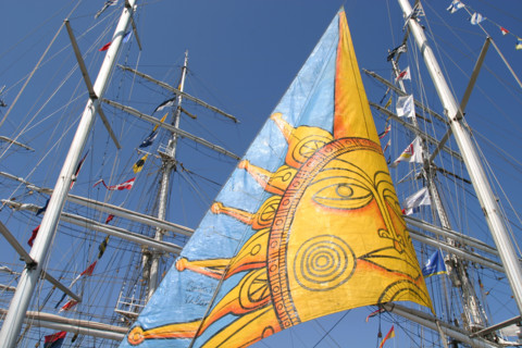 France, Basse Normandie, Manche, Cotentin, Cherbourg, rade, tall ships race 2005, grands voiliers, course, detail mats, bateau captain miranda, venezuela,