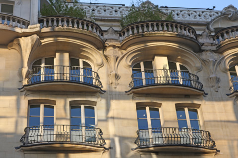 Building 140 rue de Rennes, Paris