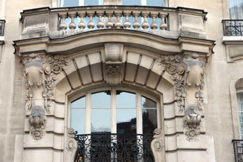 Building 151 rue de Grenelle, Paris