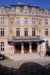 France, Paris 8e, 61 rue de Monceau, hotel Menier, hotel particulier, monument historique, facade sur cour,