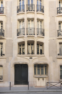 Building Trémois, 11 rue Francois Millet in Paris