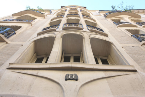 Building Trémois, 11 rue Francois Millet in Paris