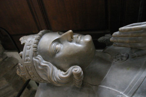 France, Haute Normandie, Seine Maritime, Rouen, cathedrale Notre-Dame, art gothique, ducs de Normandie, sepulture, sculpture, monument funeraire, 
deambulatoire, gisant de Rollon, premier duc de Norma...
