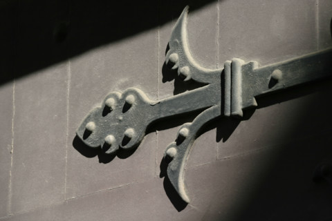 France, Haute Normandie, Seine Maritime, Rouen, rue Charles Lenepvu, ferronnerie, porte, fermeture, 
detail habitat