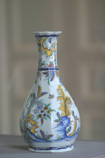 France, Haute Normandie, Seine Maritime, Rouen, musee de la ceramique, 1 place faucon, ancien hotel d'hocqueville, vieux Rouen, vase,