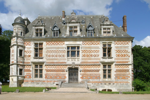 France, Haute Normandie, Seine Maritime, pays de Caux maritime, Offranville, manoir d'auffay, Construction traditionnelle en brique et pierre et silex,