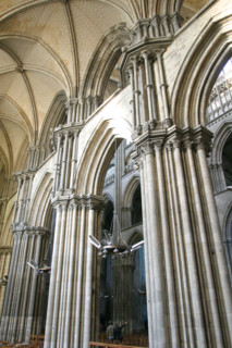 France, Haute Normandie, Seine Maritime, Rouen, cathedrale Notre-Dame, art gothique, nef, voutes, 
collateraux, piliers, colonnes,