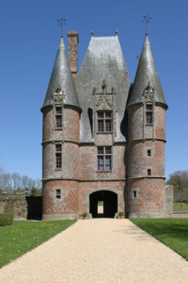 France, Basse Normandie, orne, chateau de carrouges, chatelet, porterie, appareil de briques,