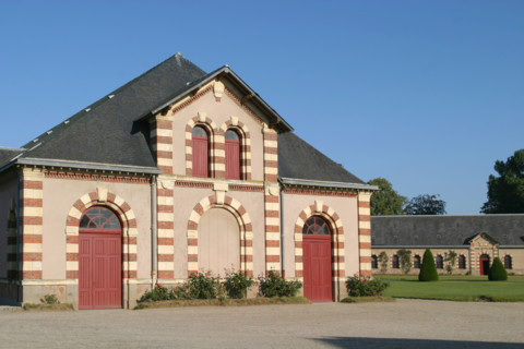 France, Basse Normandie, Manche, pays de saint lo, haras national de saint lo, ecuries, cour, cheval, hippisme, selle francais,