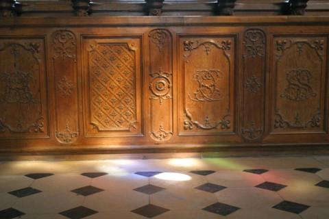 France, Basse Normandie, orne, perche, mortagne au perche, eglise notre dame, effets de lumieres, stalles en bois,