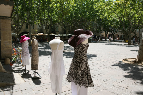 France, uzes