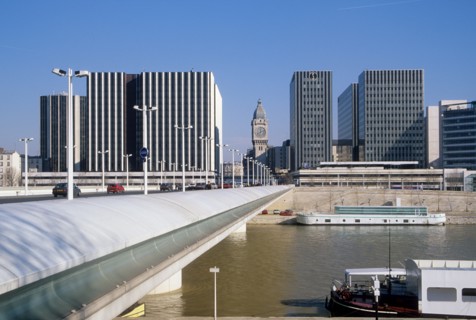 France, charles-de-gaulle bridge