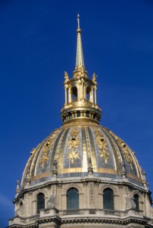 France, paris 7e, invalides, dome de l'eglise saint louis des invalides, Napoleon, musee de l'armee, dorure, or, coupole, monument, edifice religieux,