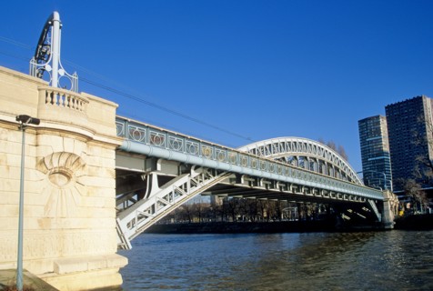 France, paris 16e, la seine, pont rouelle, ligne rer, ratp,