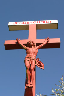 France, pays de loire, mayenne, pontmain, basilique, lieu de pelerinage, edifice religieux, vierge, apparition, miracle, religion, crucifix, calvaire, jesus christ,