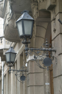 europe, Hongrie, budapest, detail ferronnerie a Buda
aux environs du chateau, lampadaires,