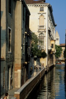 venice, traditional dwelling