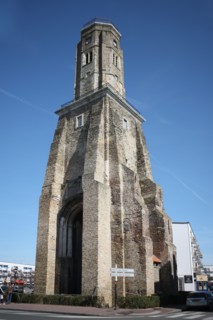 France, region nord, pas de calais, calais, tour de guet, place d'armes, vestige medieval,