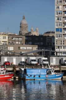 France, region nord, pas de calais, boulogne sur mer, port, peche, bateau, chalutier, quai, promenade j. muselet, cathedrale, dome,