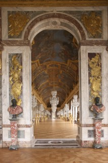 France, ile de france, yvelines, versailles, chateau de versailles, galerie des glaces, depuis la salon de la guerre,