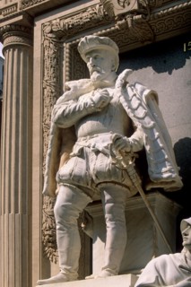 France, ile de france, paris 1er arrondissement, rue de rivoli, oratoire du louvre, amiral de coligny, statue, religion protestante,