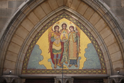 France, ile de france, paris 5e, quartier latin, 9 bis rue saint jean de beauvais, eglise des saints archanges, religion orthodoxe, detail portail, mosaique,