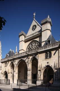 France, ile de france, paris 4e arrondissement, eglise saint germain l'auxerrois, religion catholique, art gothique, rue du louvre, facade, porche,