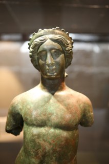France, Haute Normandie, eure, pays d'evreux, evreux, archeveche, musee municipal, salle gallo romaine, statue d'apollon,