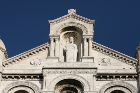 France, ile de france, paris 18e arrondissement, butte montmartre, basilique du sacre coeur, detail facade,