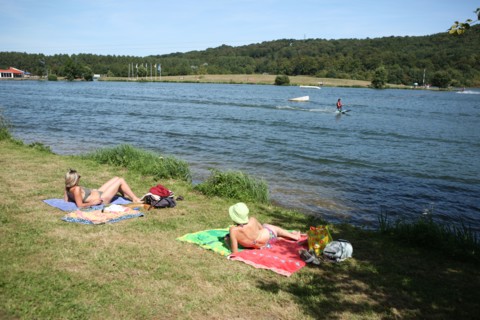 France, Haute Normandie, seine maritime, plateau de caux maritime, lac de caniel, base nautique et de loisirs, plage, nautisme, sports, teleski nautique,
