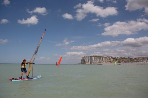 France, picardie, somme, pays de la bresle maritime, mers les bains, GSM, Glisse Sensations Mers, planche a voile, windsurf, falaises, plage, littoral, bord de mer,