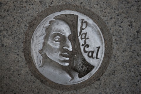 Auvergne, pavement