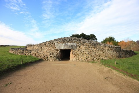 France, Bretagne, morbihan, golfe du morbihan, locmariaquer, site megalithique, monument historique, prehistoire, la table des marchands, monument funeraire,