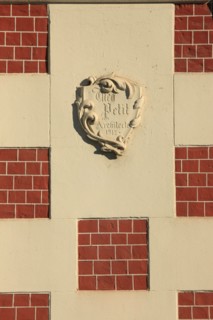 France, Basse Normandie, Calvados, Deauville, hotel normandy, detail, style anglo normand, architecture, poteries, palace, hotellerie de luxe, architecte theo petit, pans de bois, appareil de brique,