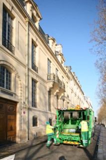 paris,