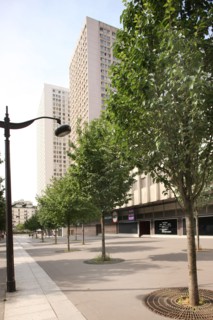 France, Shopping centre