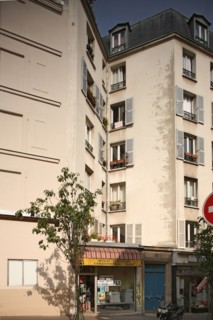 France, Small triangular shop