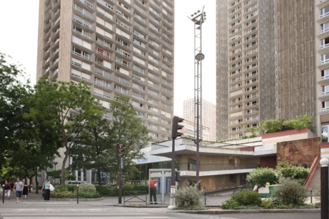 France, Crossroads