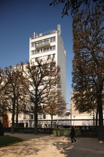 France, Ile de France, paris, 15e arrondissement, 21 place du commerce, immeuble haut,