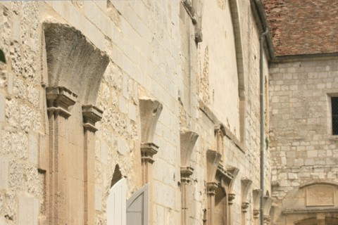 France, Haute Normandie, eure, pont de l'arche, abbaye de bonport, monument historique, abbaye cistercienne, vestiges de l'ancien cloitre,