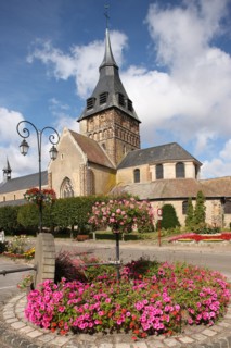 France, Basse Normandie, orne, pays d'avre et d'iton, breteuil sur iton, eglise, realisee en pierre de grison,