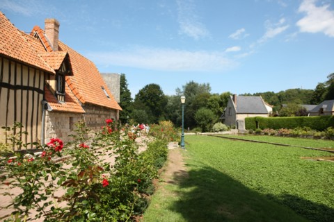 France, veules les roses